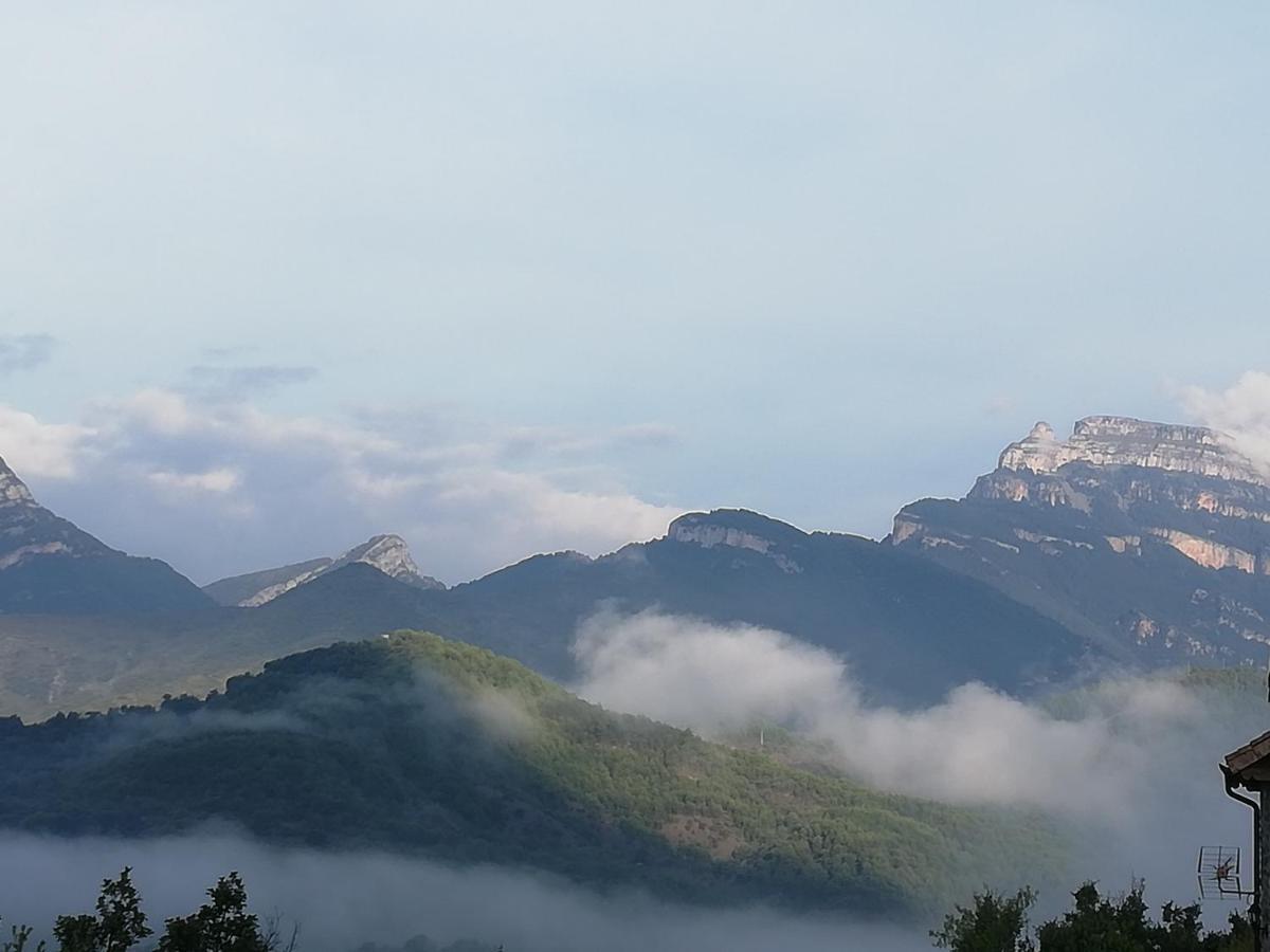 Apartamento El Fenal De Turmo Casa Rural "El Capricho De Nieves" Laspuña Dış mekan fotoğraf
